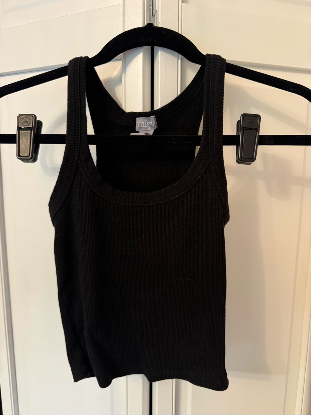 Tilly’s cropped tank top